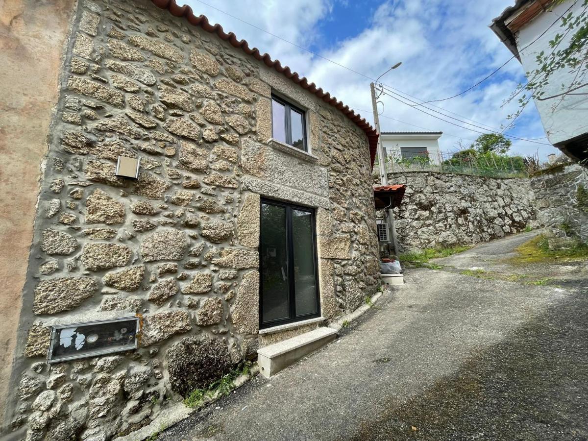 Casinha Da Fonte Villa Arcos de Valdevez Exterior foto